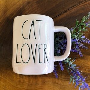Rae Dunn “CAT LOVER” mug